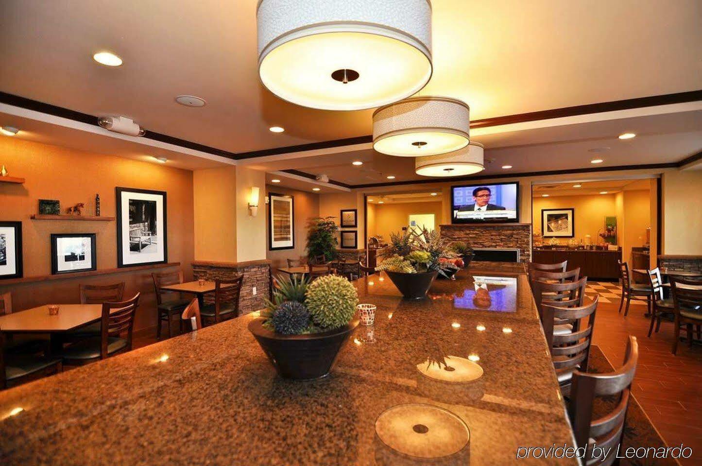 Hampton Hotel